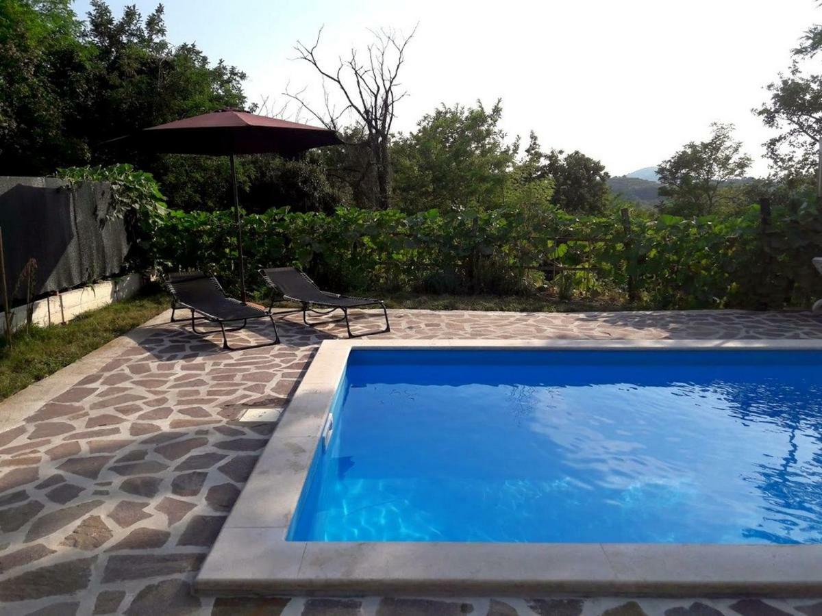 Apartment Nada With Private Pool ブゼト エクステリア 写真